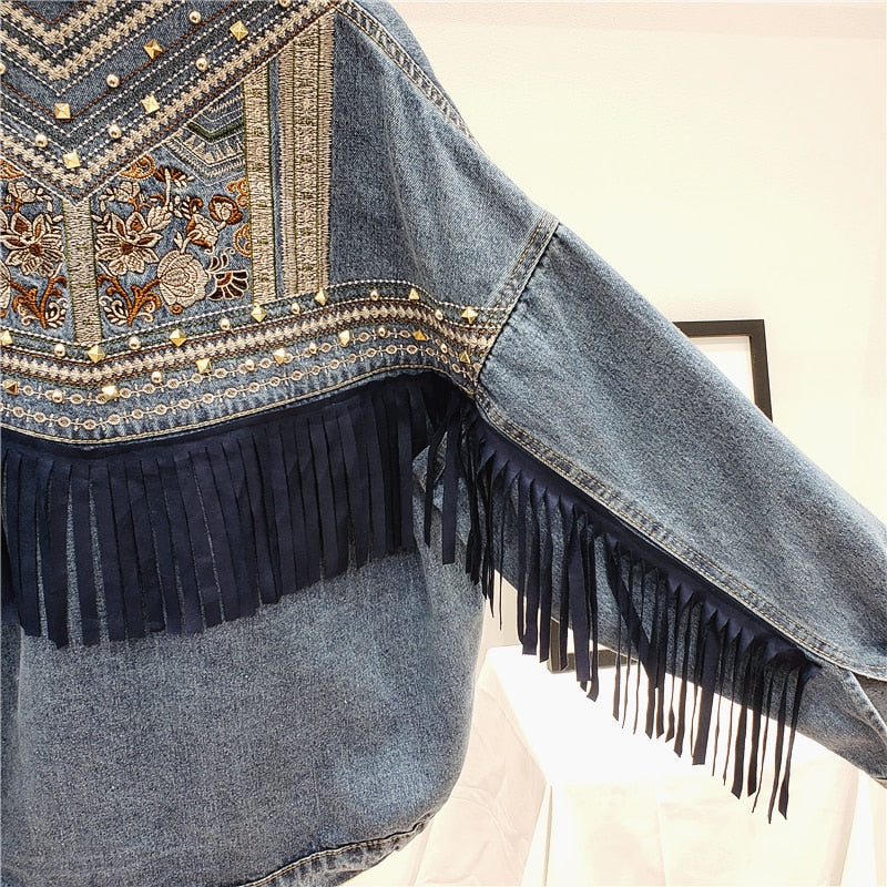 Fashion embroidery denim jacket