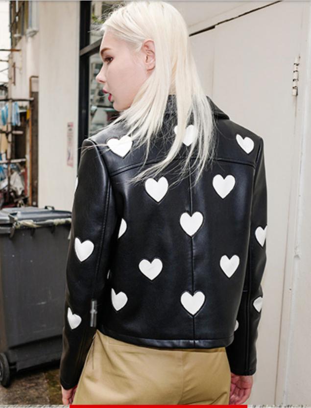 Moda kalp işlemeli desenli suni deri ceket