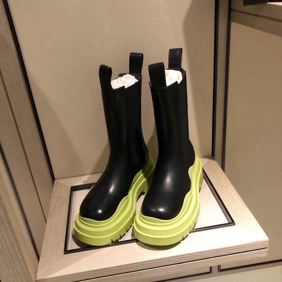 Zuri block colour chunky boots