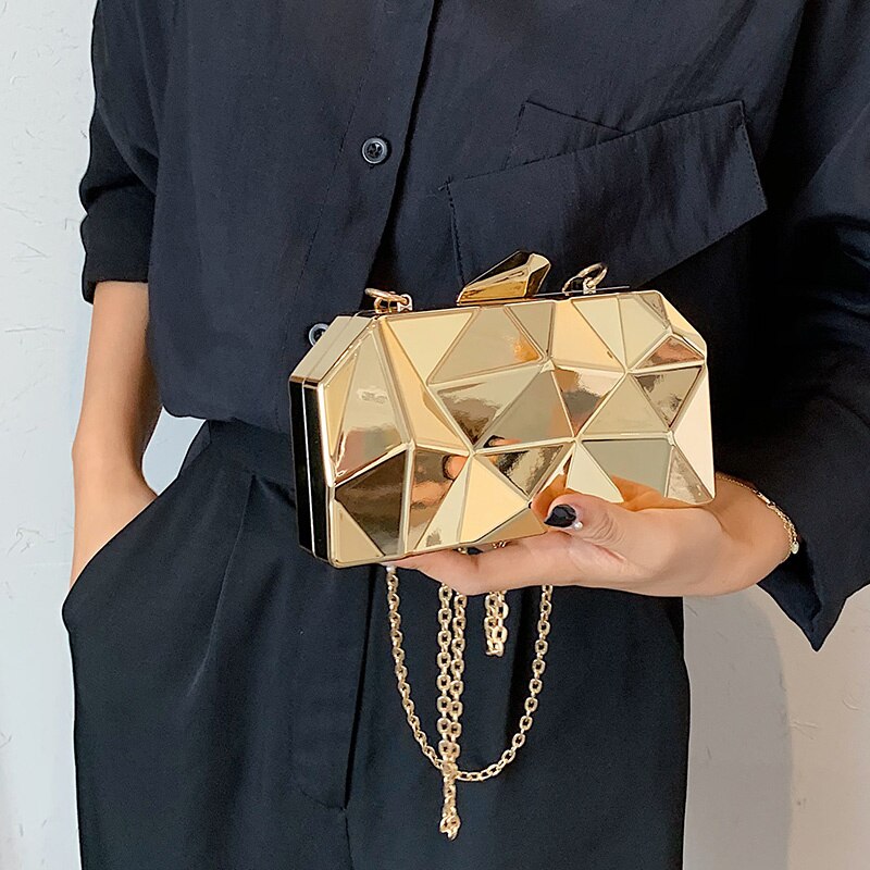 Metallic geometric design crossbody purse